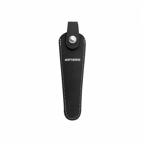 ARTERO MINI F252 black scissors case with a silver snap button, light edge stitching and ARTERO branding on a white background