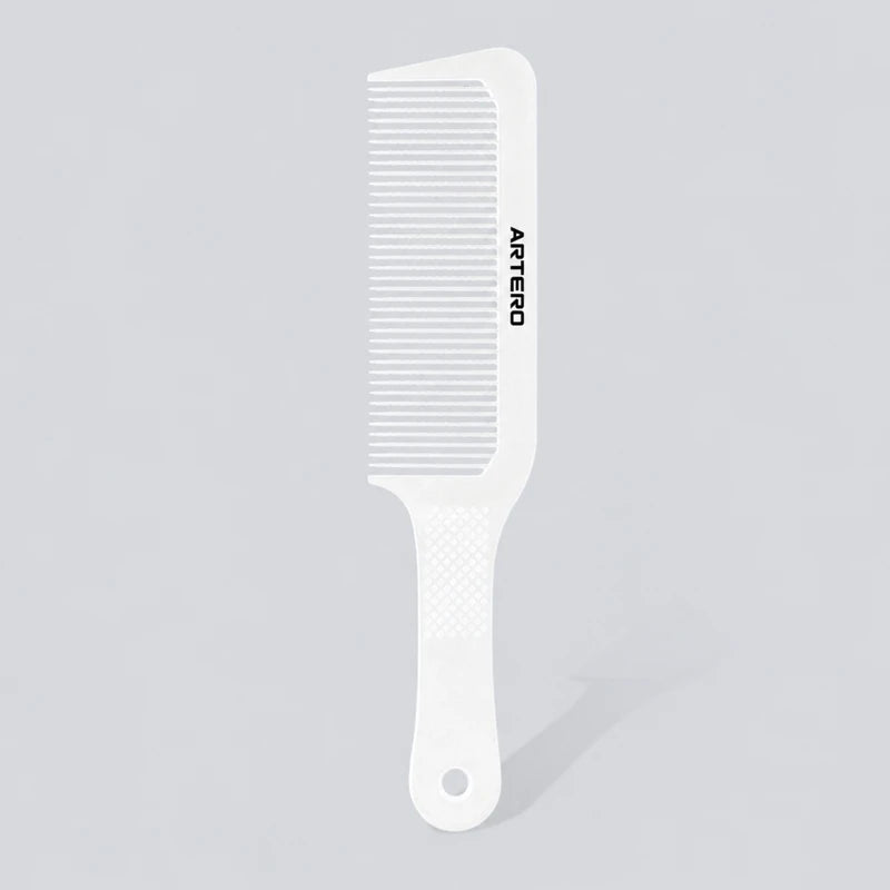 ARTERO Carbon Clipper K629 240 mm white comb with rounded teeth and textured handle