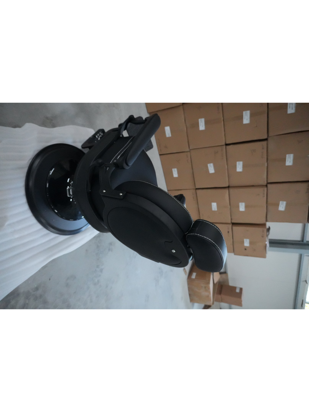 ASAKI IMPERIAL BLACK Barber Chair