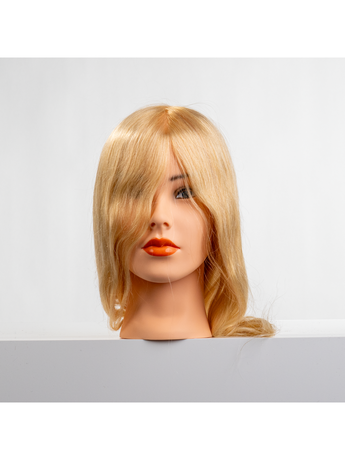 COCCO Violet Female Mannequin
